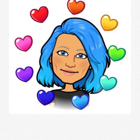 Profile Picture of Tina Kasperowicz (@tdk00700) on Poshmark