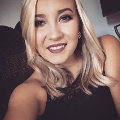 Profile Picture of Bayley Hammel (@BayleyLynnHamme) on Twitter