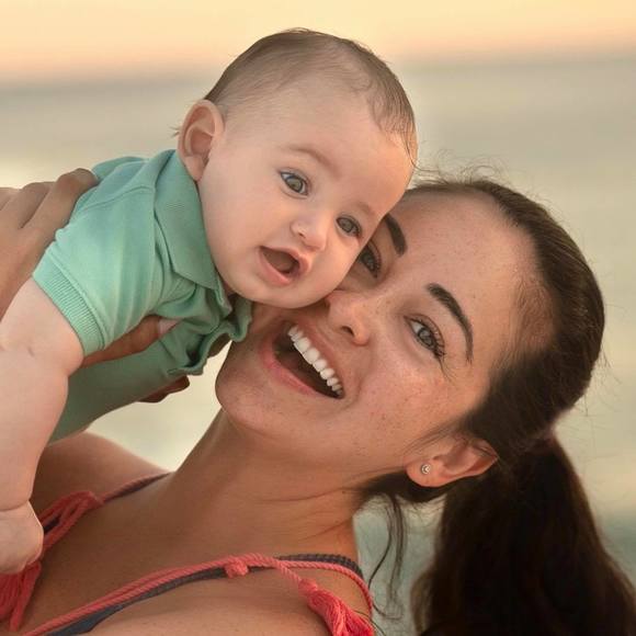 Profile Picture of Bianca Barron (@bbarron1229) on Poshmark