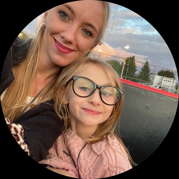 Profile Picture of Alexandra Picard-angelillo (@alexandrapic514) on Poshmark