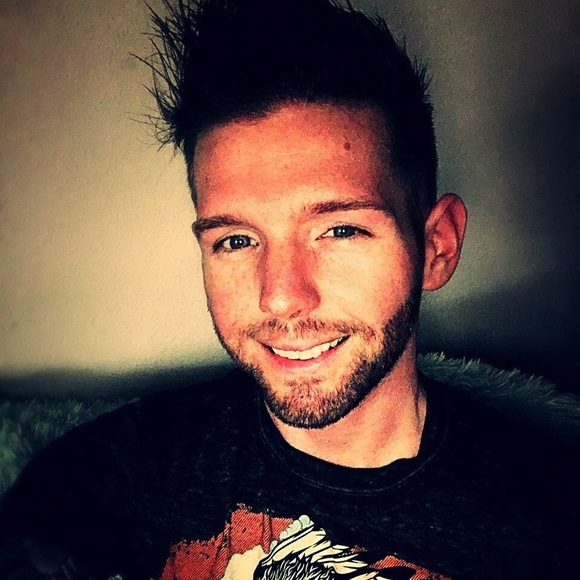 Profile Picture of Bryant Young (@lildrkknight) on Poshmark