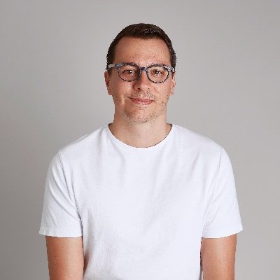 Profile Picture of Michael Fox (@mmmichaelfox) on Twitter
