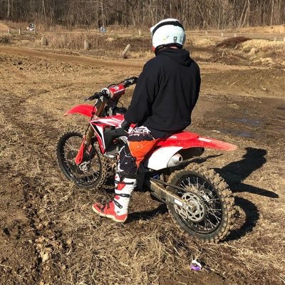 Profile Picture of Mike Smothers (@Mikesmothers10) on Twitter