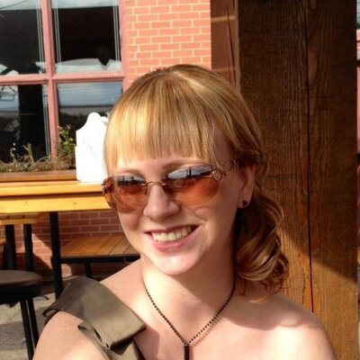 Profile Picture of Kim Carson (@ScullyKds) on Twitter