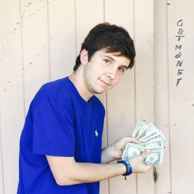 Profile Picture of Austin Warner (@Aussboss42) on Twitter