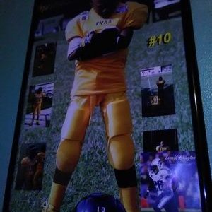 Profile Picture of Javon Bennett (@JavonBennett3) on Twitter