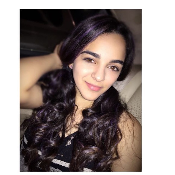 Profile Picture of Marilyn Trujillo (@marily24220) on Poshmark