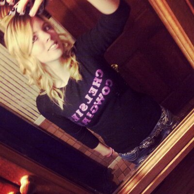 Profile Picture of McKenzie Stark (@kenziemaestark) on Twitter