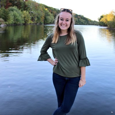 Profile Picture of Kara (@karakoenig2) on Twitter