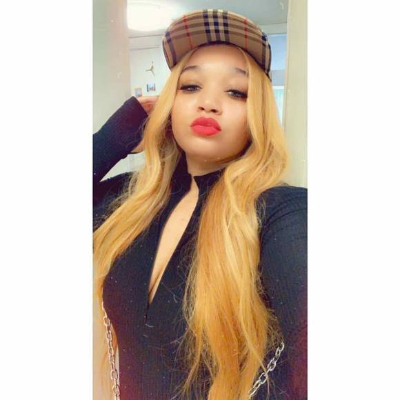 Profile Picture of Dolce Lenisa'e (@diamond7391) on Poshmark