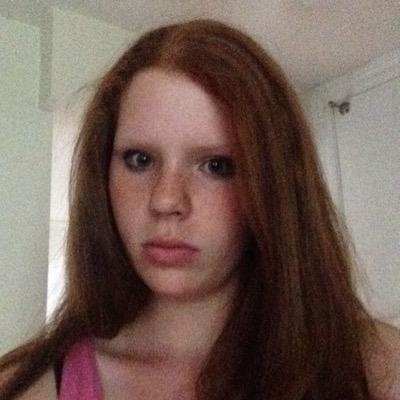 Profile Picture of Kim Maddock (@Lovebird0255) on Twitter