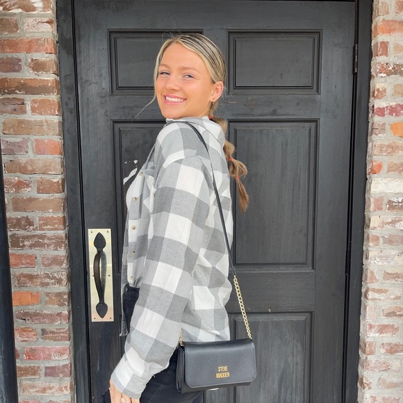 Profile Picture of Haley Marker (@haleymarker) on Poshmark