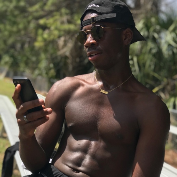 Profile Picture of Bern Cadet (@bernpolo) on Poshmark
