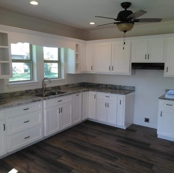 Profile Picture of Rustics Vanniers (@juang1972) on Poshmark