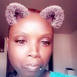 Profile Picture of Sandra (@chasechicken_waffles) on Instagram