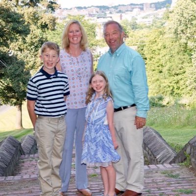 Profile Picture of Heather Masterpole (@HMasterpole) on Twitter