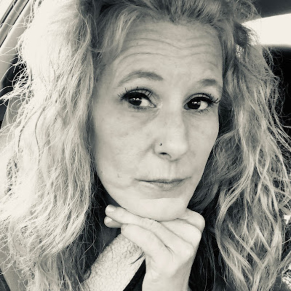 Profile Picture of Bobbie jo Brock-gamble (@gamble112208) on Poshmark