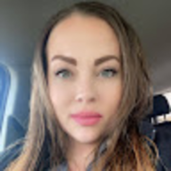 Profile Picture of Kimberly Keaton (@kimberlykeat422) on Poshmark