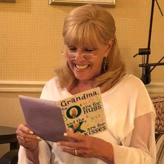 Profile Picture of Hilary Glovsky (@hglovsky) on Facebook