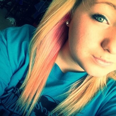 Profile Picture of Chasity Hicks (@Baby_cakess_99) on Twitter