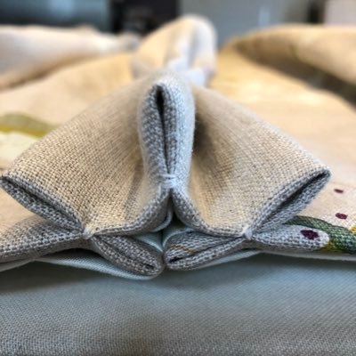 Profile Picture of Alison Marsden (@alliumbespoke) on Twitter