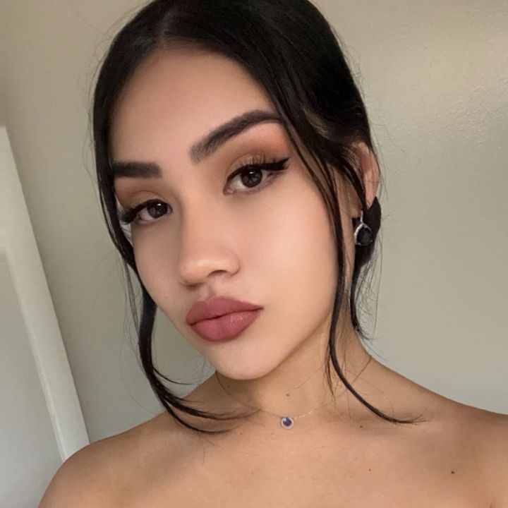 Profile Picture of cristal.vr (@cristalvr.14) on Tiktok