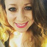Profile Picture of Miriam Hahn Thomas (@miriamh83) on Instagram
