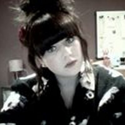 Profile Picture of Bell Guers (@Rosetta_6387) on Twitter