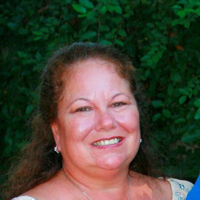 Profile Picture of Linda Branch (@branchollenbeck) on Twitter