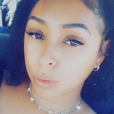Profile Picture of Brittanie Thomas (@amorauset898) on Twitter