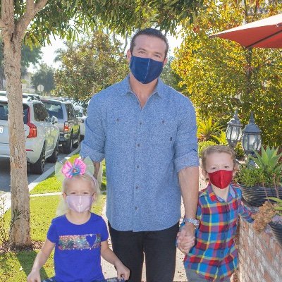 Profile Picture of Robert Hobbs (@Robert_Hobbs) on Twitter