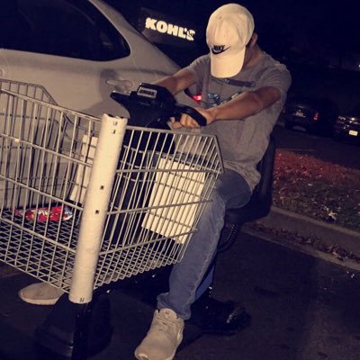 Profile Picture of Matthew Crittenden (@Matt88302) on Twitter