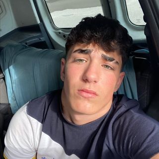 Profile Picture of aaroncamacho_ (@aaroncamacho_) on Instagram