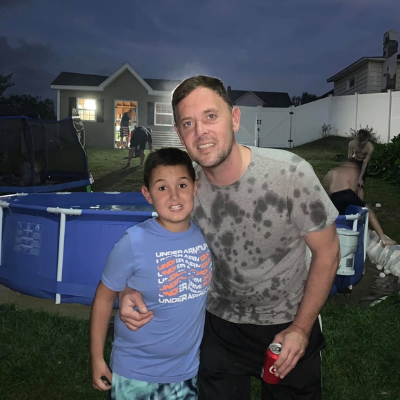 Profile Picture of Thomas Pavalonis (@thomaspavalonis) on Poshmark