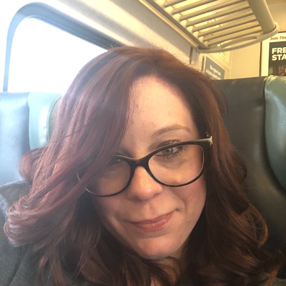 Profile Picture of Alyssa Petruzzo (@apetruzzo) on Poshmark