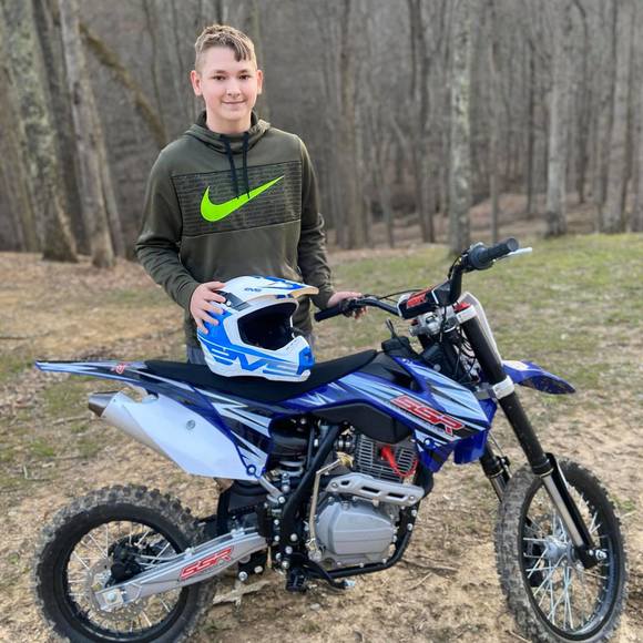 Profile Picture of Payton Paulhamus (@paytonpaulhamus) on Poshmark