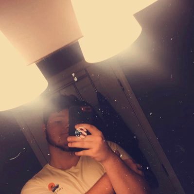 Profile Picture of Devin Lloyd (@DevinLloyd005) on Twitter