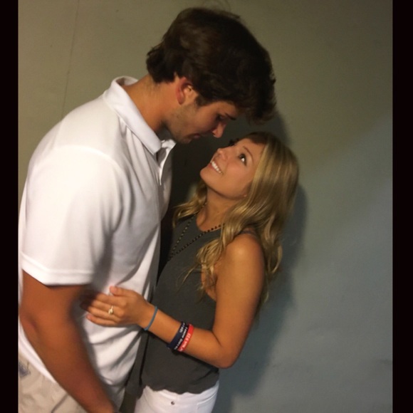 Profile Picture of Emily Macuga (@emacuga) on Poshmark