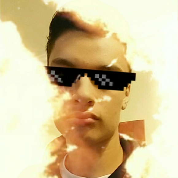 Profile Picture of Steven Abramson (@xenomorphyc) on Poshmark