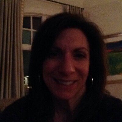 Profile Picture of Lisa Schreck (@SchreckLisa) on Twitter
