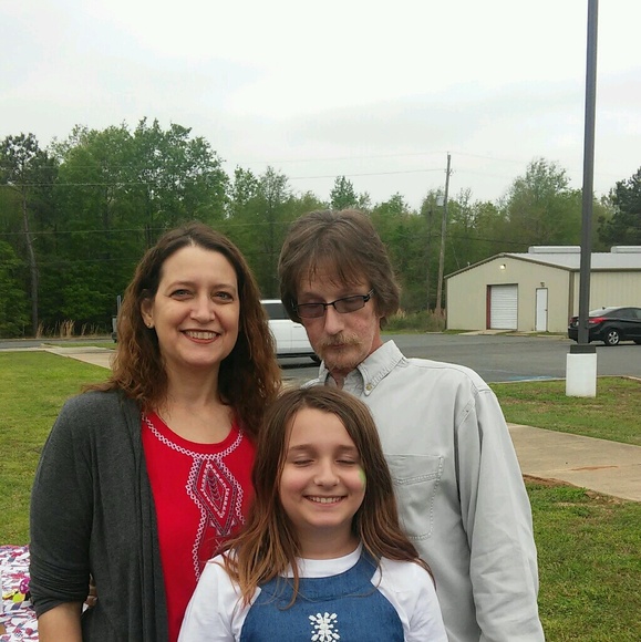 Profile Picture of Dianne Boogaerts (@_dianne_b) on Poshmark