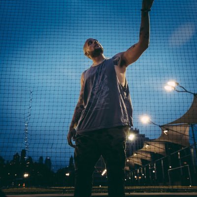 Profile Picture of Random Moombah Guy (@RickyVaughn_OFC) on Twitter