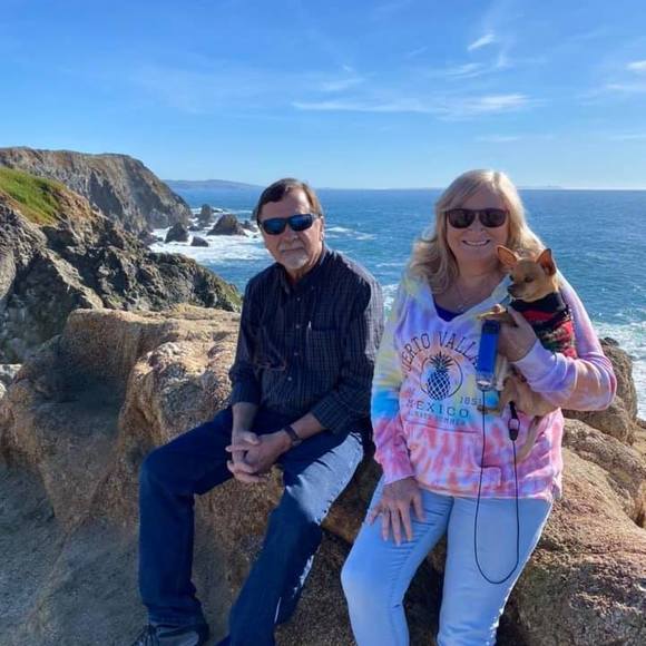 Profile Picture of Jane Woolf (@iwoolf) on Poshmark