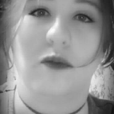 Profile Picture of Amber Schneider (@AmberSc16035272) on Twitter