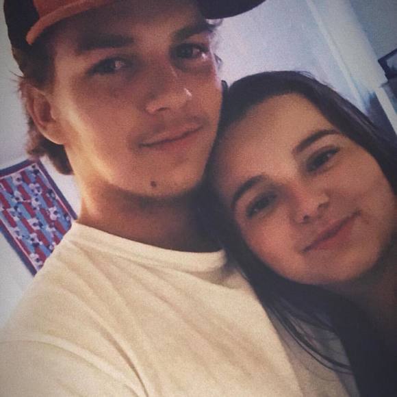 Profile Picture of Kody Brown (@kody12345) on Poshmark