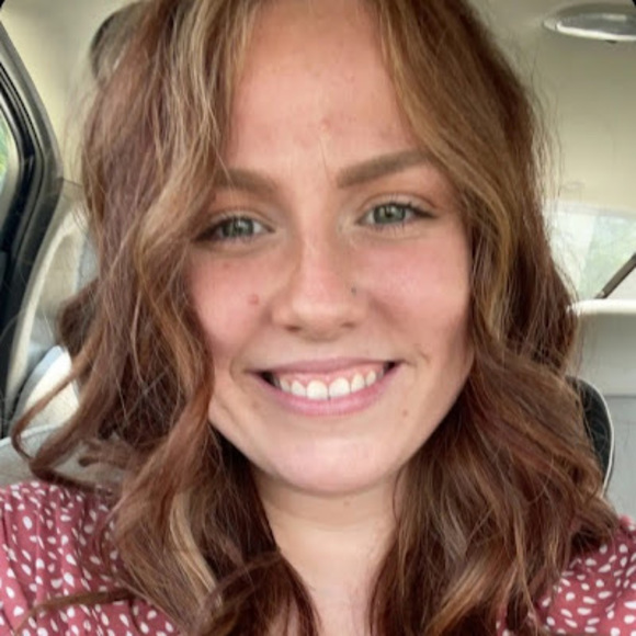 Profile Picture of Drew Mason (@drew2015mason) on Poshmark