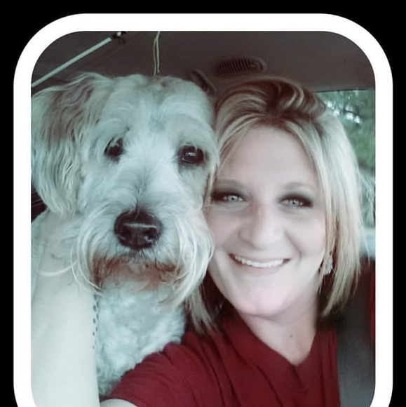 Profile Picture of Susan Serman (@susanserman84) on Poshmark