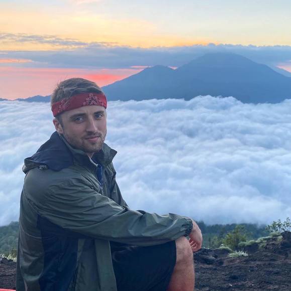 Profile Picture of Jacob Schoenberg (@jacobschoenberg) on Poshmark