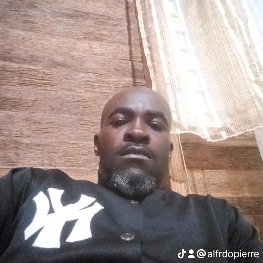 Profile Picture of Alfredo Pierre 🇭🇹🇭🇹🇭🇹 (@alfrdopierre) on Tiktok