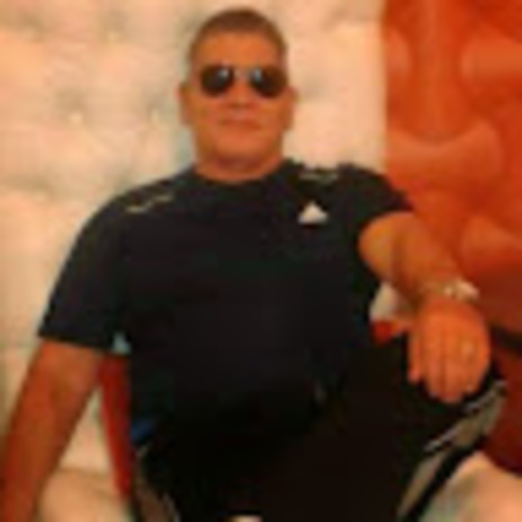 Profile Picture of José luis Valera (@valeraejl) on Poshmark